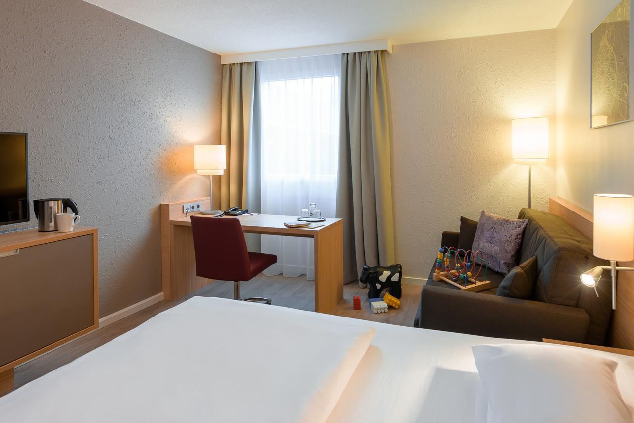 Fuerther Hotel Mercure Nuernberg West Exterior photo